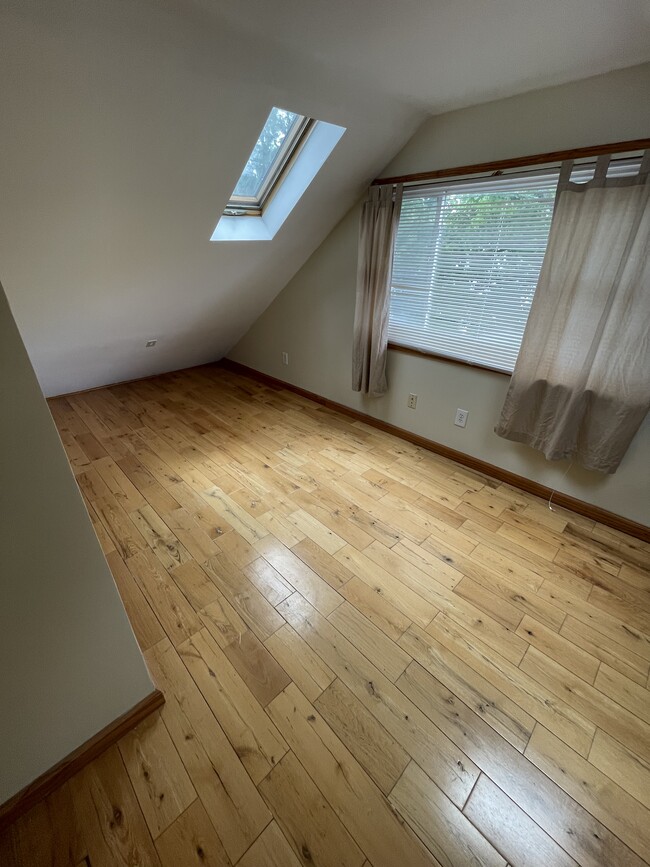 Building Photo - 1508 Fox Pl