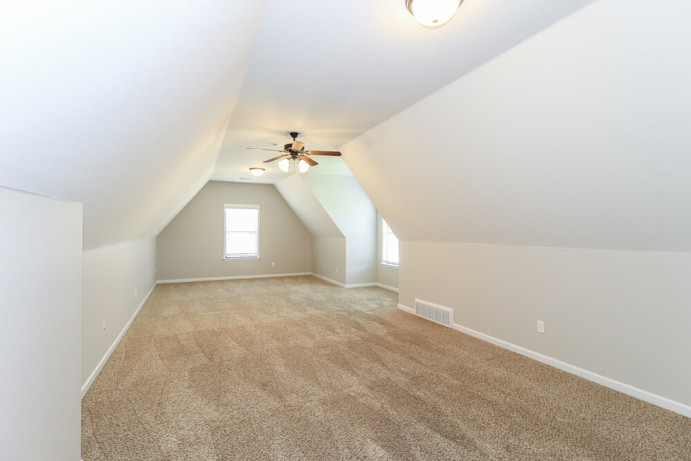 Building Photo - 30 Whispering Creek Dr