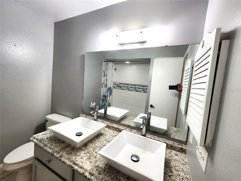 Building Photo - 2033 Quintilis Ct