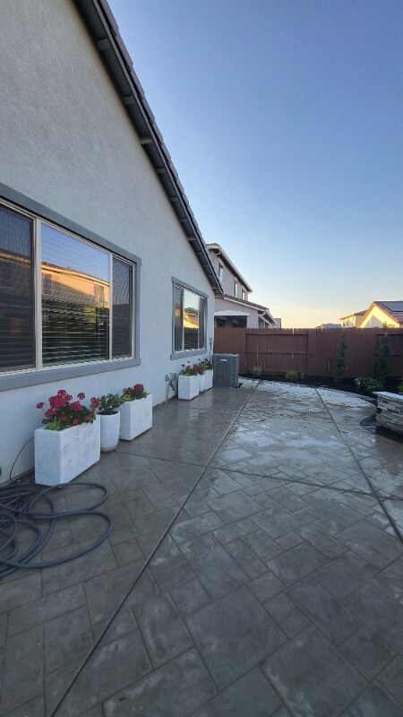 Building Photo - 2024 La Sal Wy