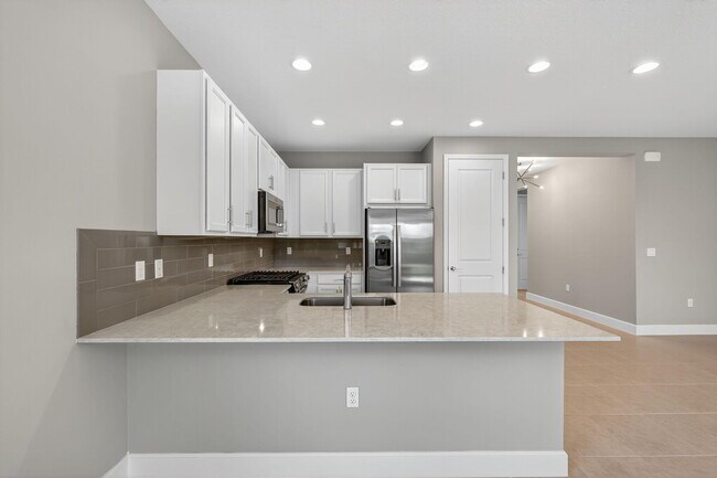 Building Photo - 12522 SW Emerald Estuary Ter