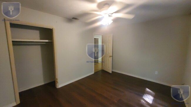 Building Photo - 1023 Sourwood Ct