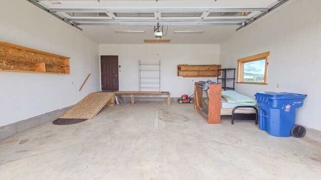 Building Photo - 60 Remington Ranch Rd