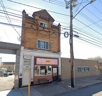 Building Photo - 2332 Arlington Ave