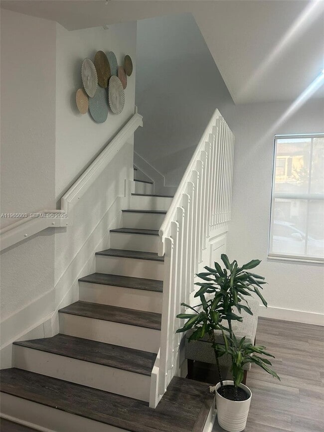 Building Photo - 11625 NW 87th Ln