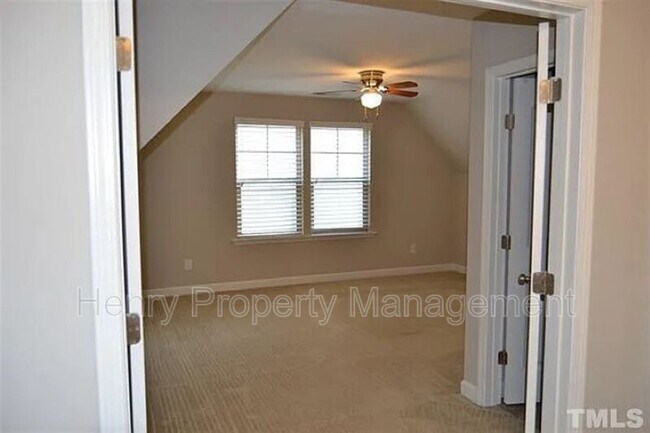 Building Photo - 856 Bay Bouquet Ln