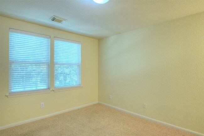 Building Photo - 1139 Glenwood Canyon Ln