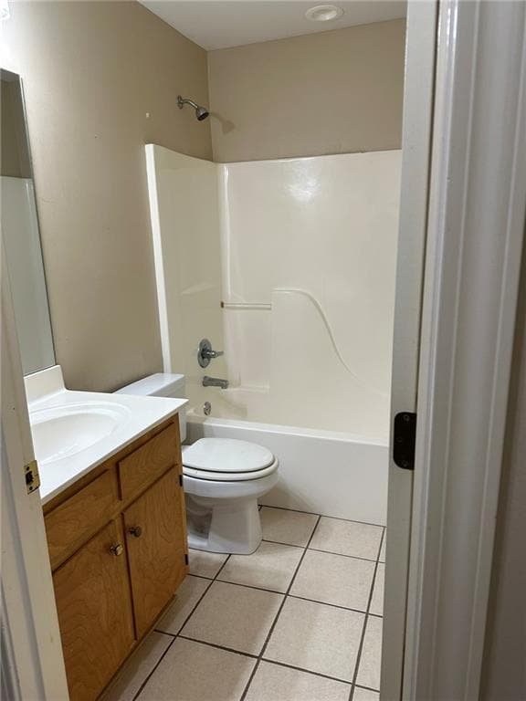 Building Photo - 231 Lakeview Dr