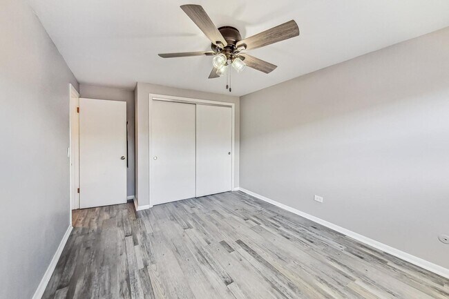 Building Photo - 6563 N Harlem Ave