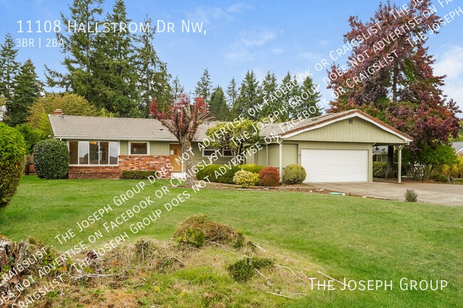 Building Photo - 11108 Hallstrom Dr