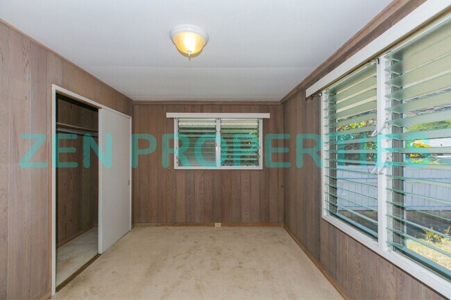 Building Photo - a 3 bdrm, 1.5 bath home for rent in Niu Valley