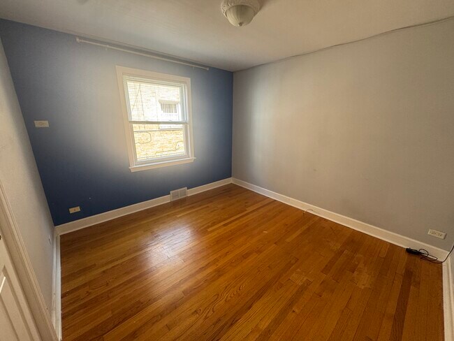 Building Photo - 9034 La Crosse Ave