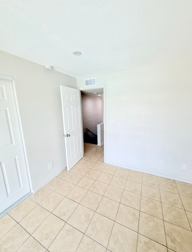 Building Photo - SAGO GARDENS