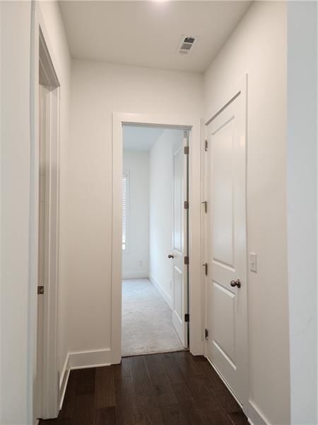 Building Photo - 1241 Westshore Dr