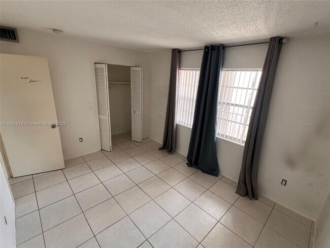 Building Photo - 7727 SW 86th St
