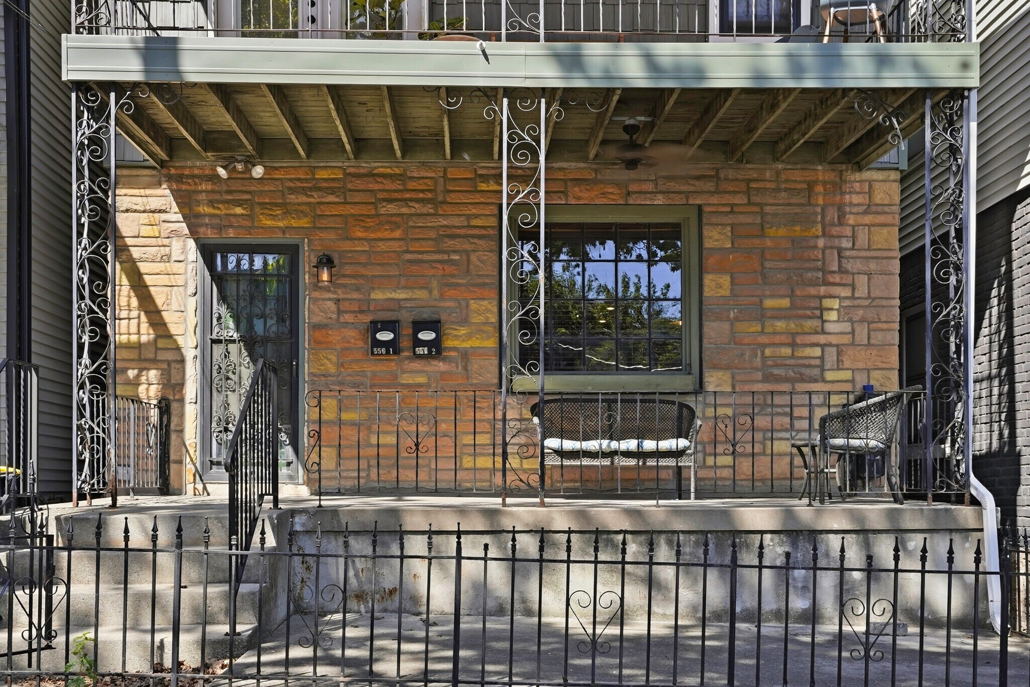 Building Photo - 556 Harrison St