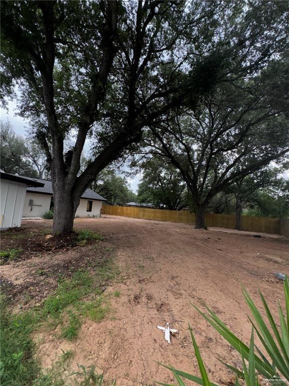 Building Photo - 24 Susan Dr