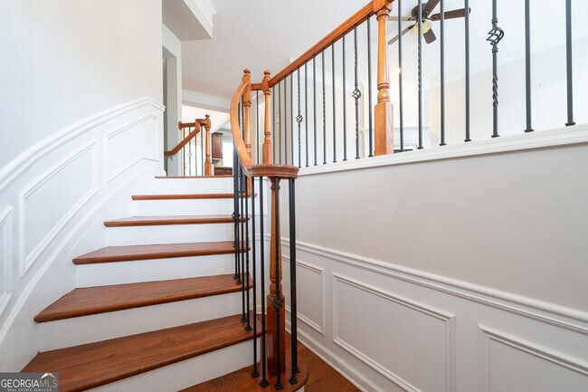 Building Photo - 4720 Wehunt Trail