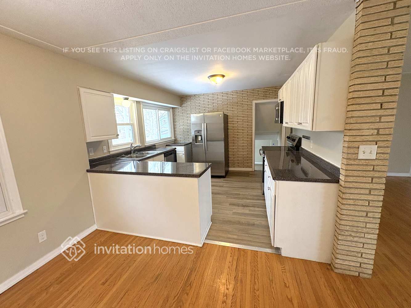 Building Photo - 2241 Randy Ave