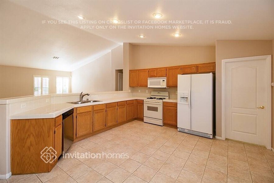 Building Photo - 183 Ruby Ridge Ave