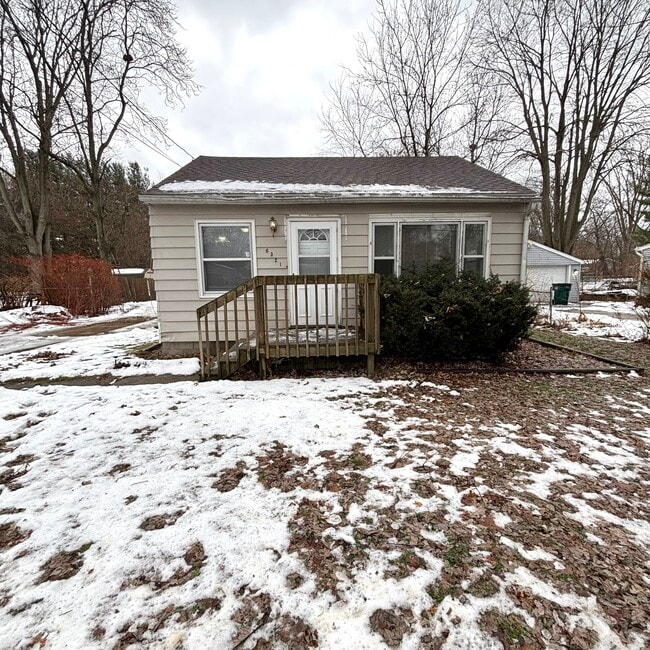 Building Photo - 6321 Cooper Rd