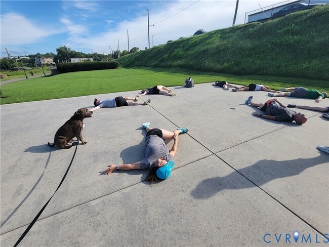 Building Photo - 4820 Old Main St