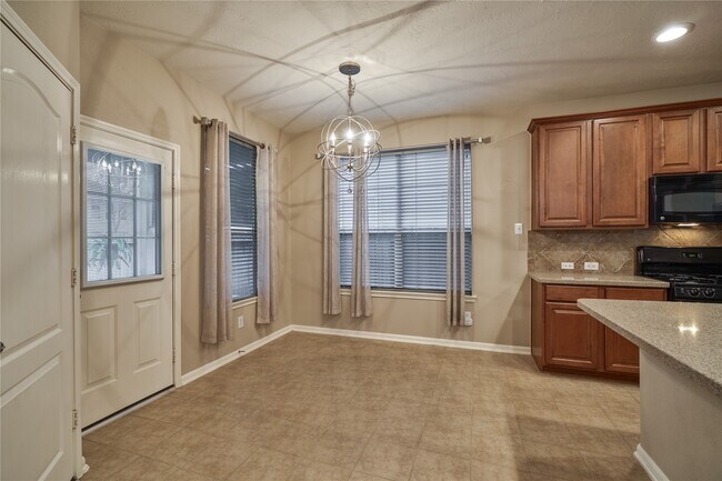 Building Photo - 17250 Lafayette Hollow Ln