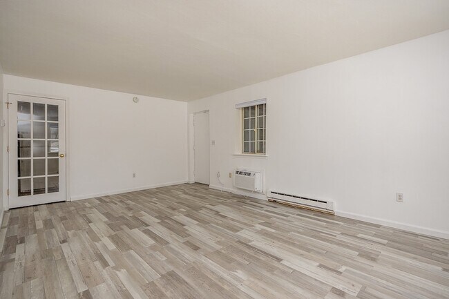 Building Photo - 506 Fox Run Ln