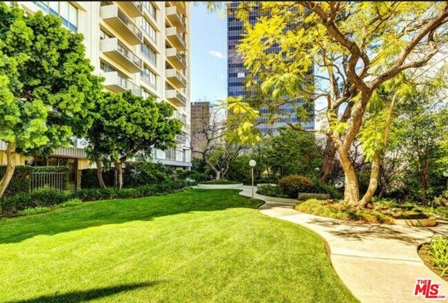 Building Photo - 2160 Century Park E