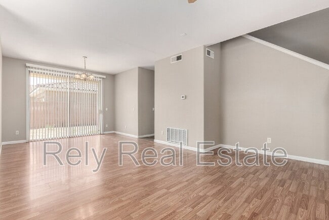 Building Photo - 13550 W Cypress St