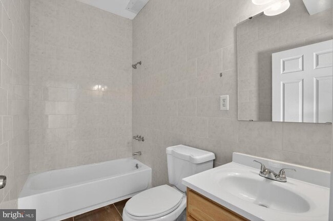 Building Photo - 301 Spring Garden St