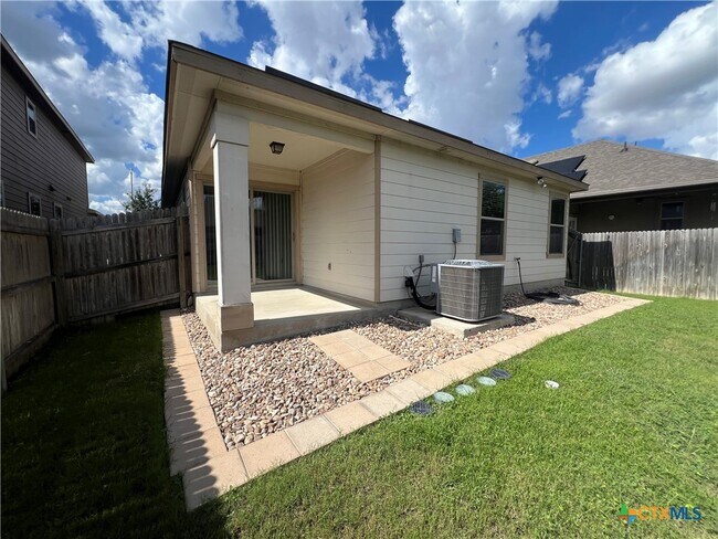 Building Photo - 2022 Shire Meadows