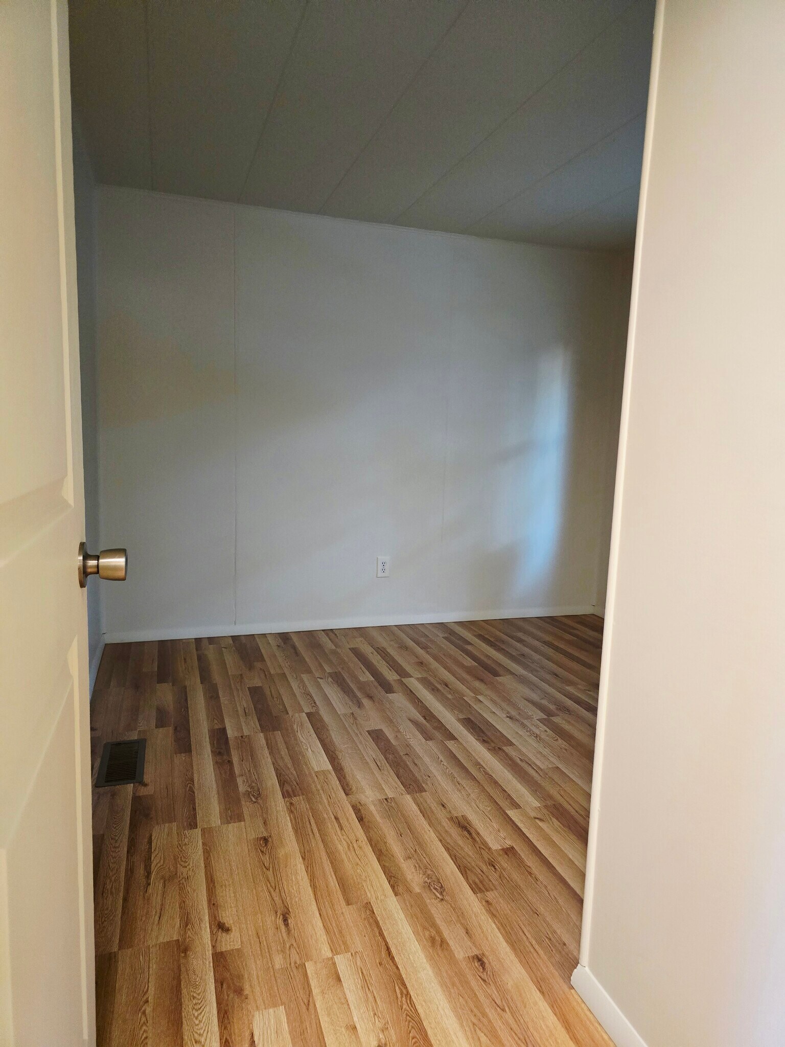 Bedroom 2 - 168 Sackett Rd