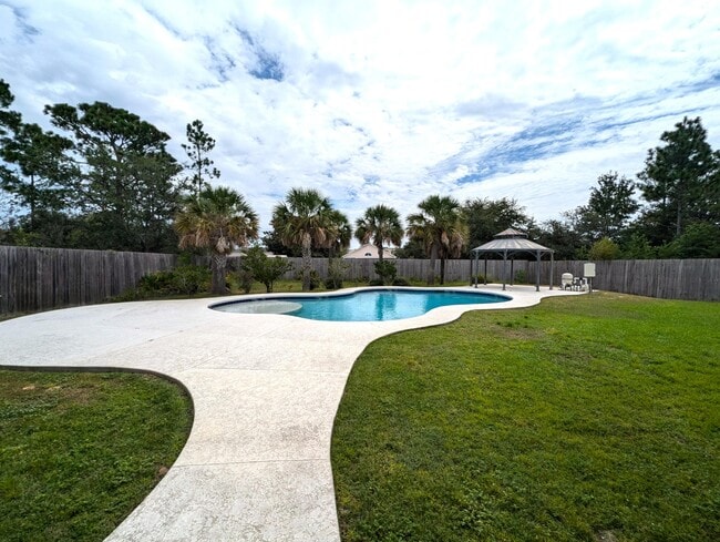 Building Photo - 1920 Morella St