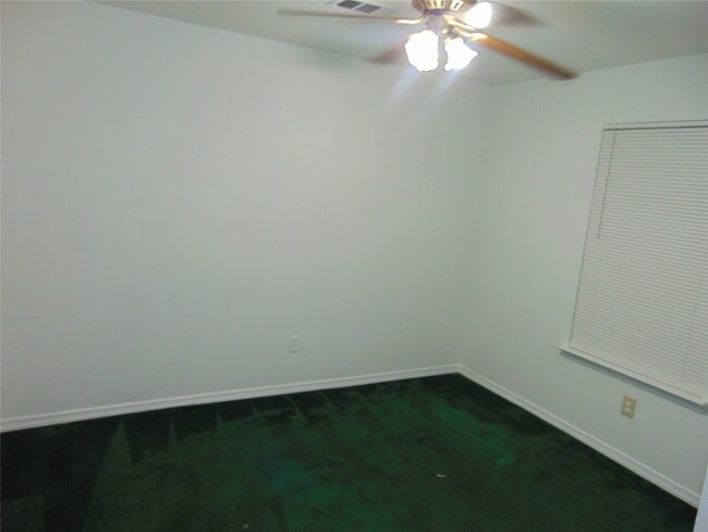 Building Photo - 8603 Rustling Leaves Dr