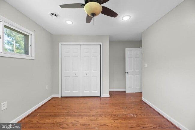 Building Photo - 6505 Panorama Dr