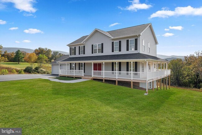 Building Photo - 100 Holiday Ct