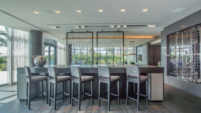 Building Photo - 19575 Collins Ave