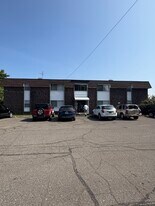Building Photo - 1803 Saint Johns Blvd