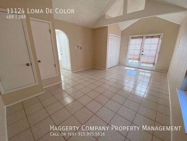 Building Photo - 11124 Loma De Color Dr