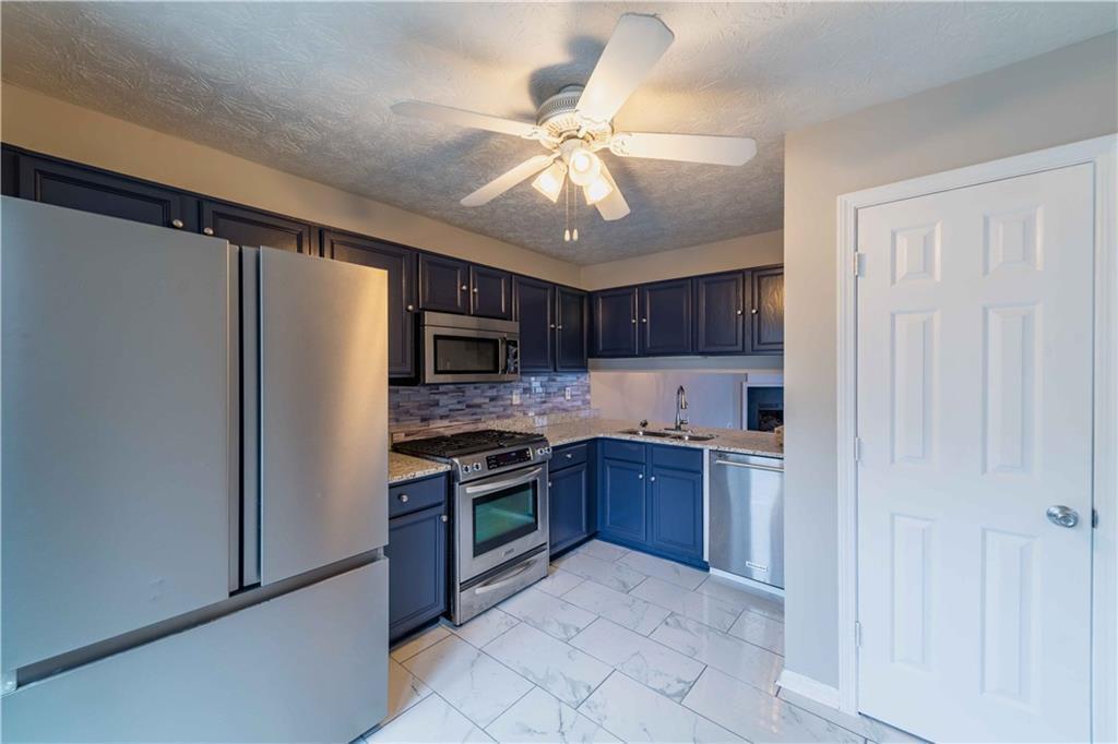 Building Photo - 3071 Majestic Park Ct