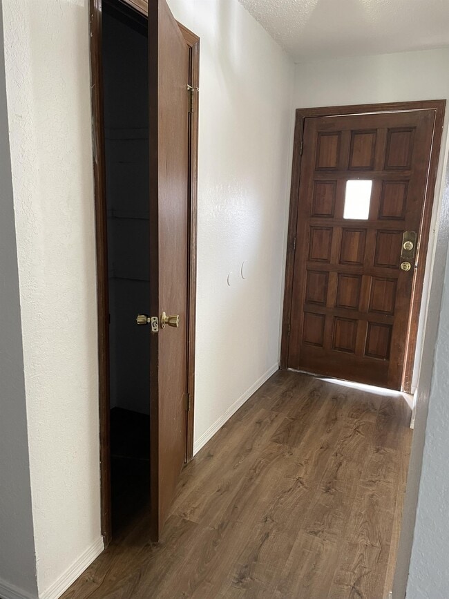 Building Photo - 4202 Concord Pl