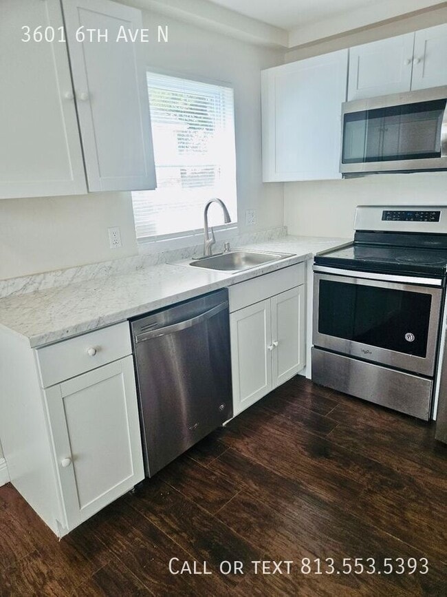 Building Photo - 3601 6th Ave N