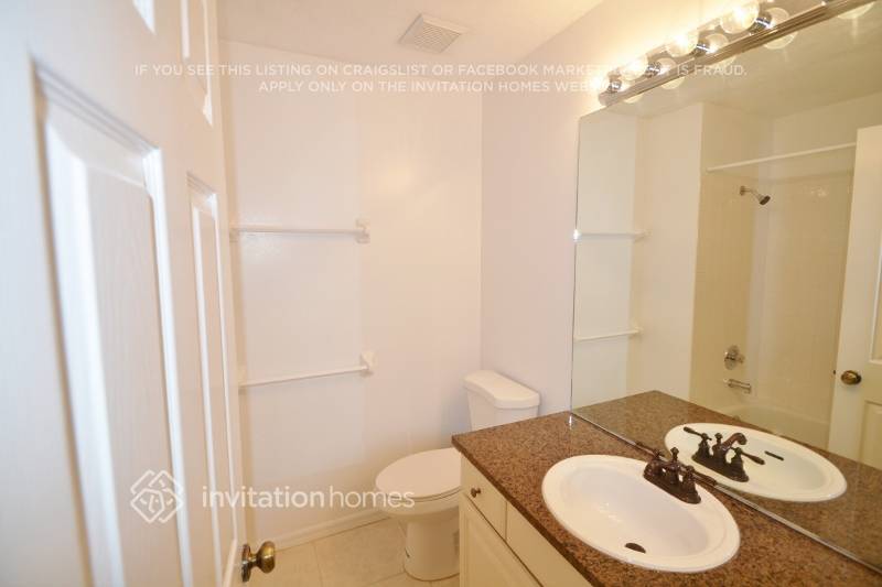 Building Photo - 945 Beresford Way