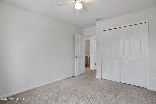 Building Photo - 277 Sandstone Dr