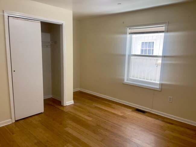 Building Photo - 1524 N 17th St