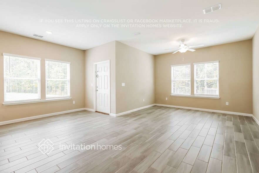 Building Photo - 371 Cherry Ridge Dr