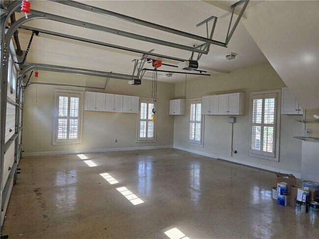 Building Photo - 1462 Georgia Club Dr