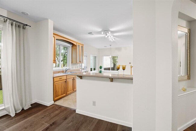 Building Photo - 4176 Canyon Glen Cir
