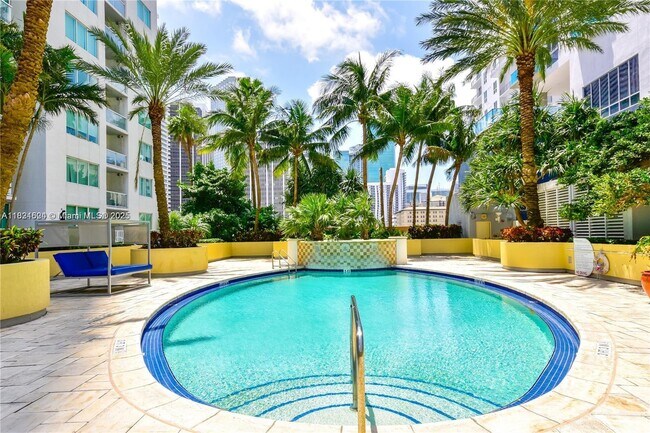 Building Photo - 244 Biscayne Blvd